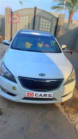 كيا كادينزا